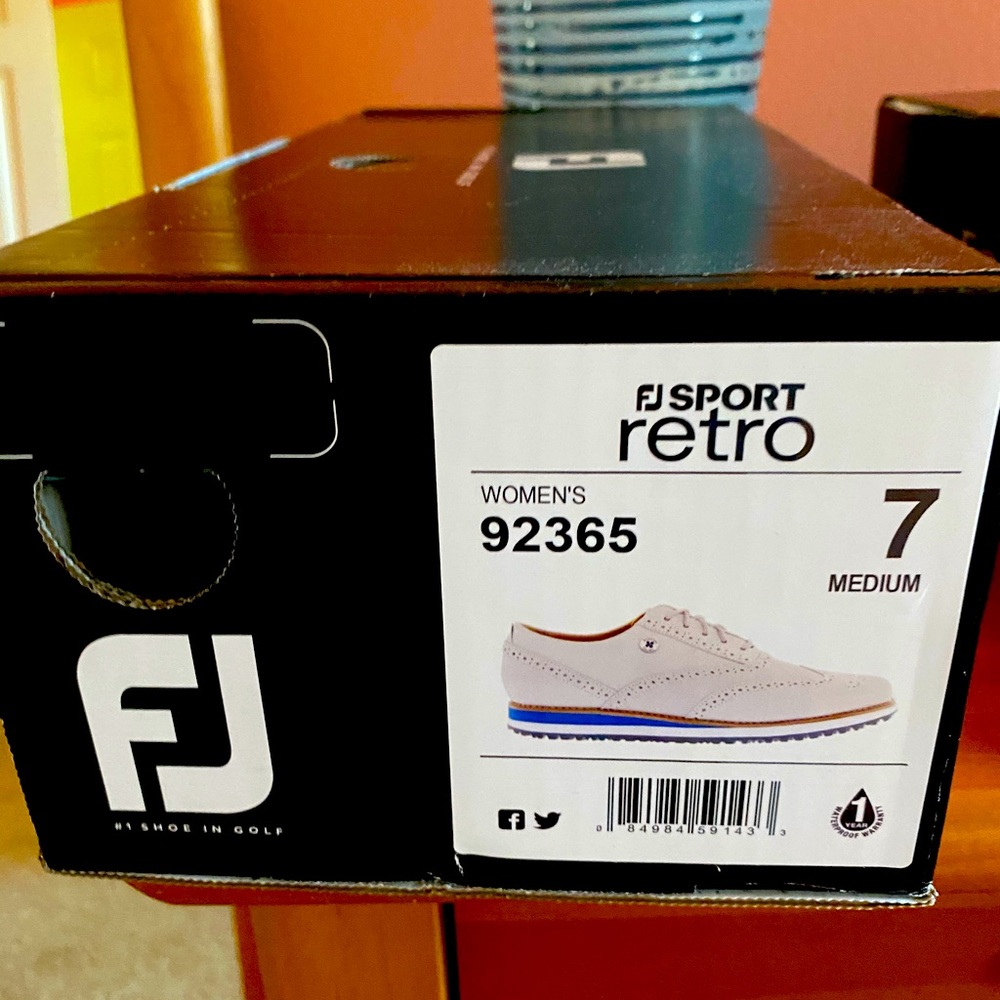 Brand new in the box foot joy shoes retro